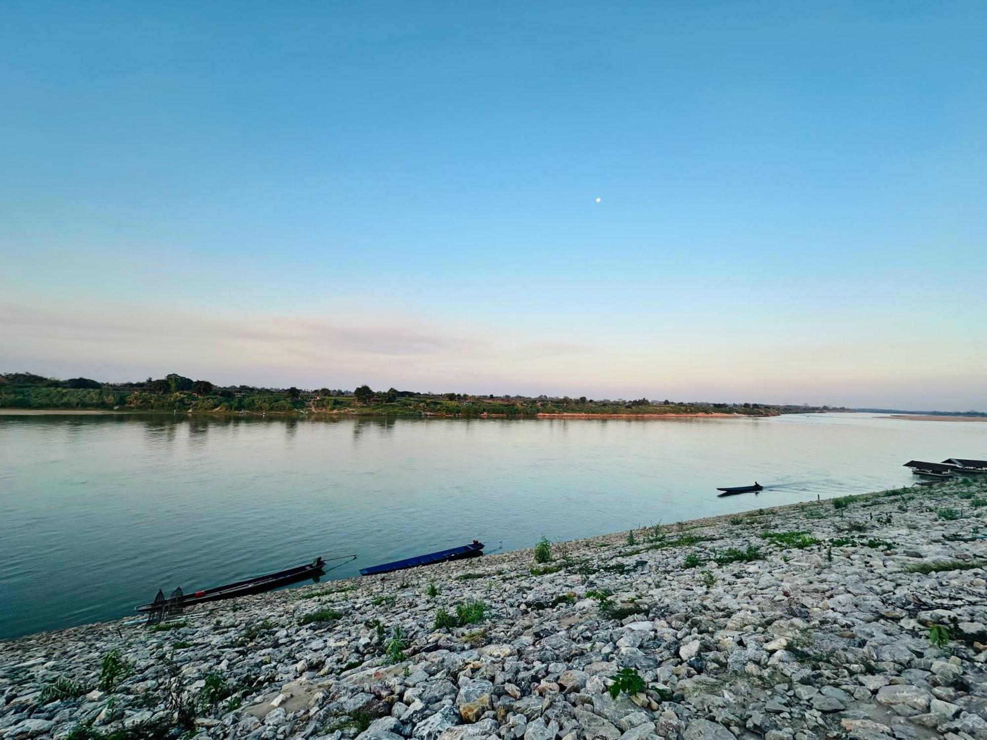 นกฮูกเฮ้าส์ บ้านพักริมโขง Nong Khai Dış mekan fotoğraf